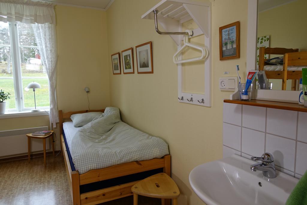 Vaexjoe Hostel Evedal Экстерьер фото
