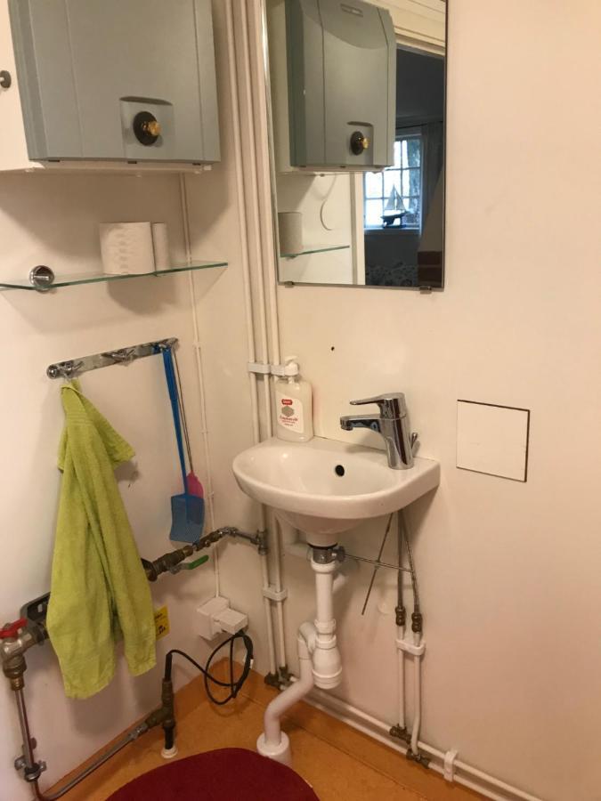 Vaexjoe Hostel Evedal Экстерьер фото